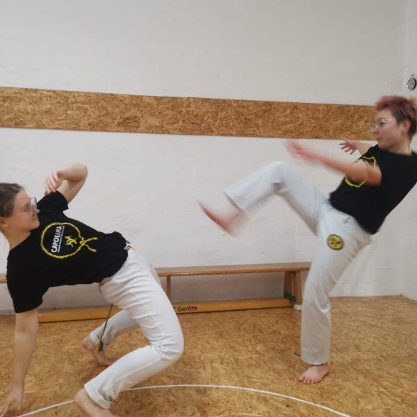 Erwachsenen Capoeira Indefense Giessen1
